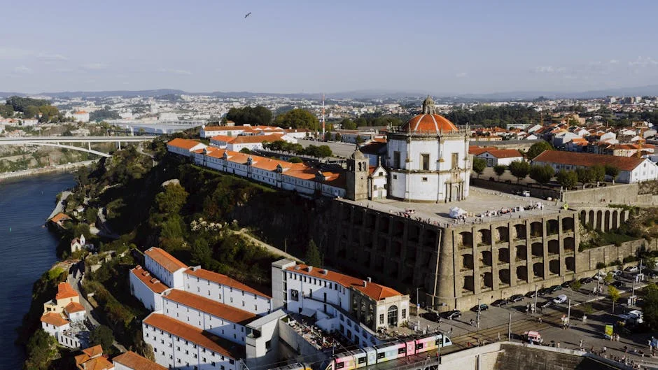 Bolsa de Lisboa cai com impacto no setor energético — Empresas