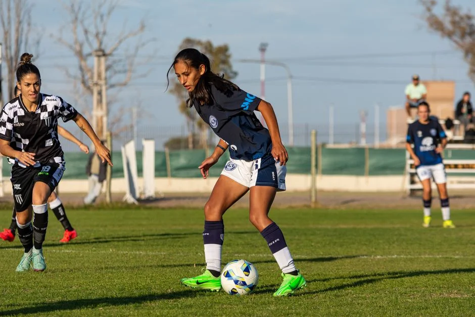 EUA Barrem Candidatos à Copa do Mundo na Véspera da Competição — Turismo