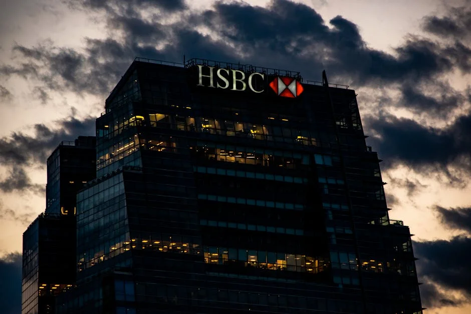 HSBC Reduz Lucro para 17,9 Mil Milhões de Euros em 2025: O Que Isso Significa? — Empresas