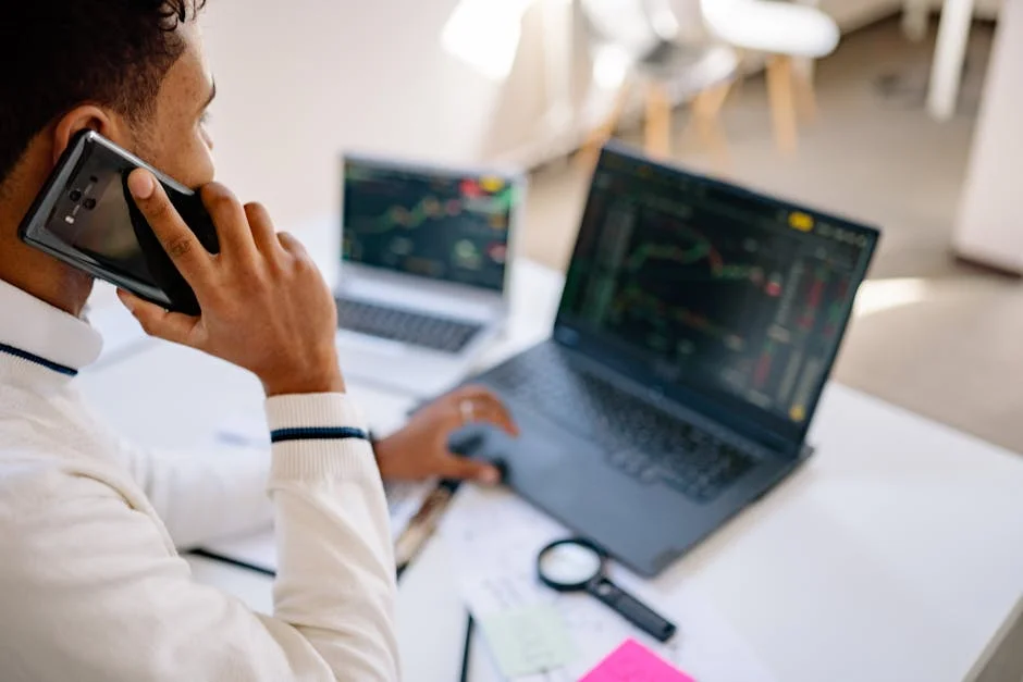 Índia ignora tensão EUA-Irão: Sensex sobe 100 pontos no mercado
