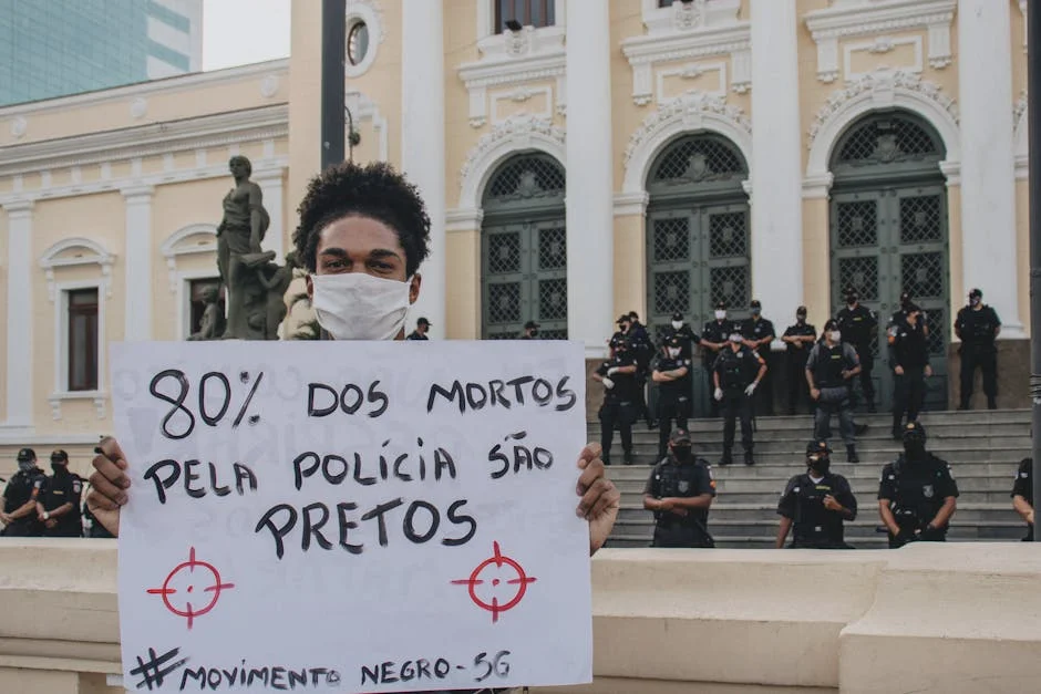 Irão exige reconhecimento de direitos e indemnizações para pôr fim à guerra - o que isto significa para Portugal — Politica