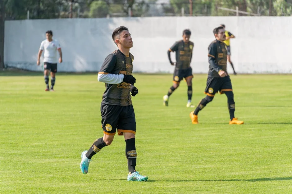 Mictlán Surpreende e Derrota Xelajú MC na Jornada 21 — Impacto no Torneio Clausura — Empresas