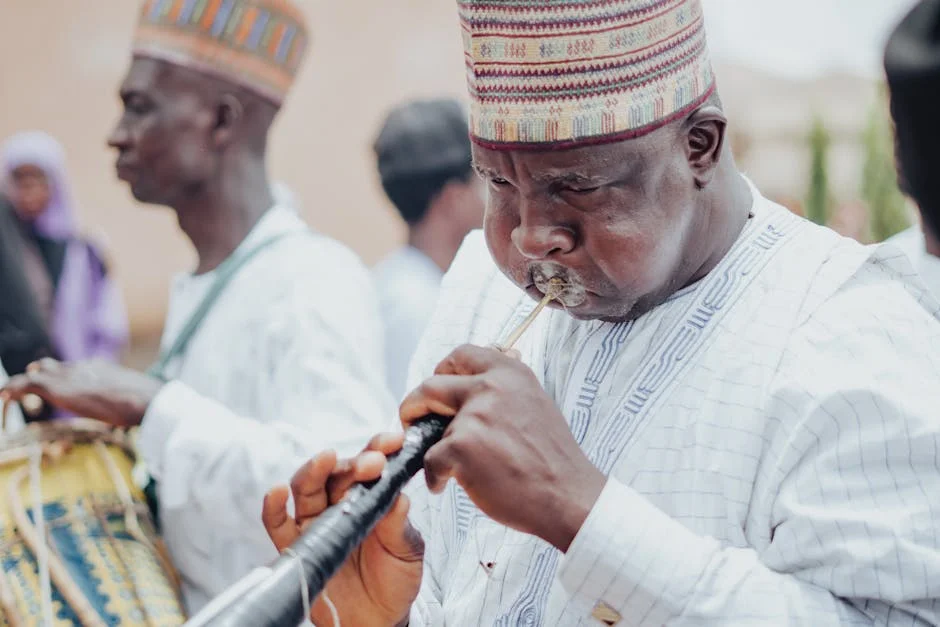 Saheed Audullahi celebra Mogaji Wole Arisekola na Harmony Garden