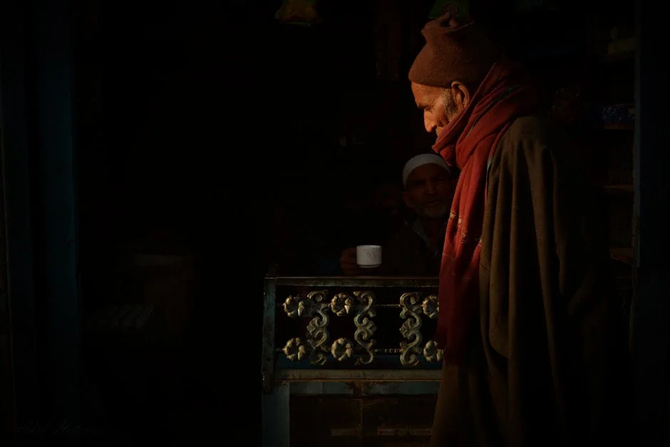 Tiro de raspão falha político indiano em vídeo emocionante - efeito na economia do PT?