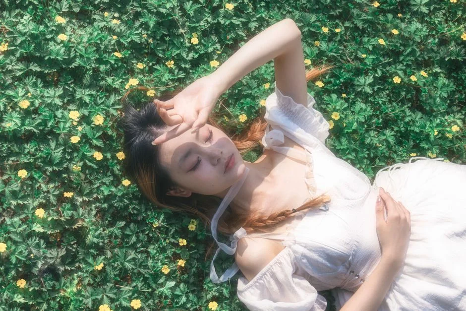 Zhang Linghe Anuncia Reembolso a Fans Após Sobrelotação Viral na China — Imobiliario